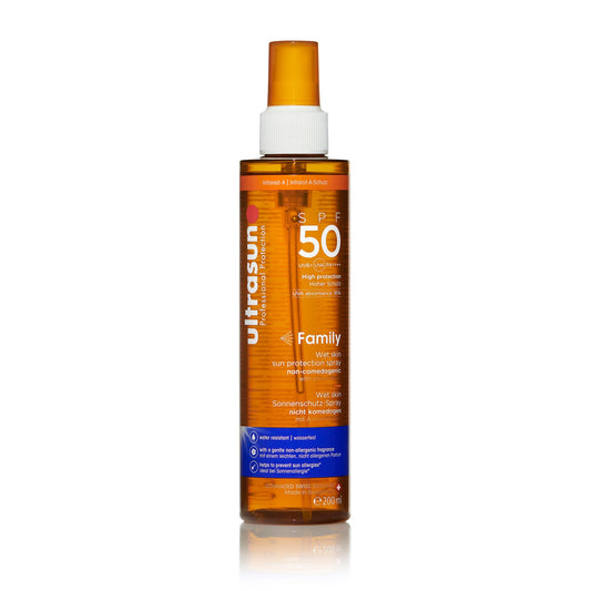 Family Wet Skin Spray SPF50 - Αντηλιακό Σπρέι για Στεγνή και Βρεγμένη Επιδερμίδα